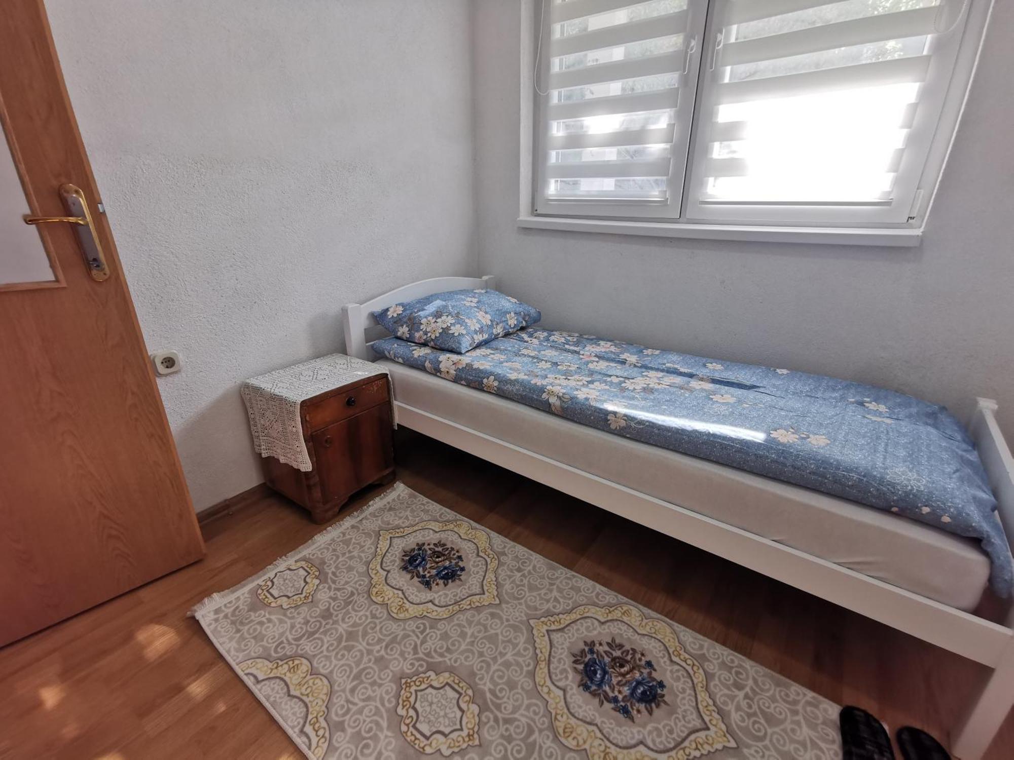 Rest & Recharge 4Bdr Apt- Free Parking, Ac & Garden SJJ Exterior foto